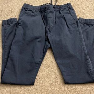 Hollister mens advanced stretch stacked skinny jogger